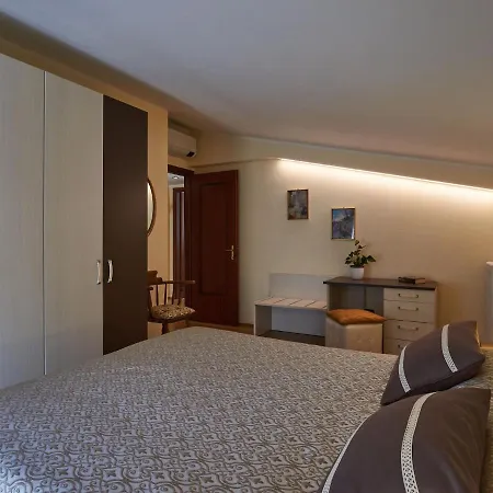 Apartment Casa Maria - Lie140 By Interhome